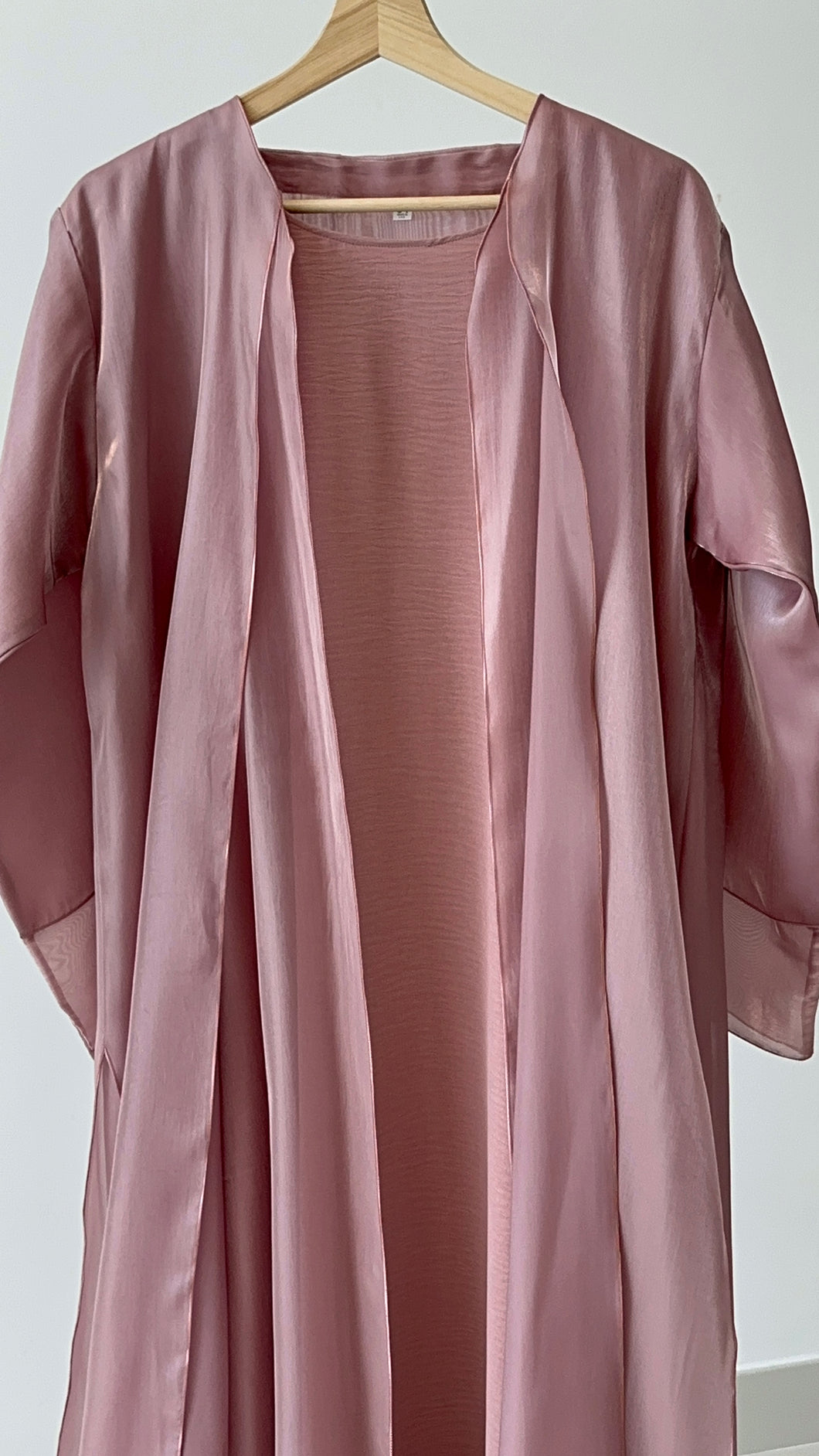Luxe Organza Abaya - Luxe Pink