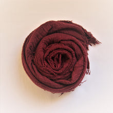 Load image into Gallery viewer, Cotton Crinkle Hijab - Maroon
